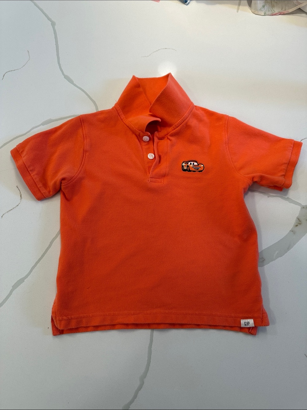 Gap X Disney Pixar cars lightning McQueen red orange short sleeve polo size 4